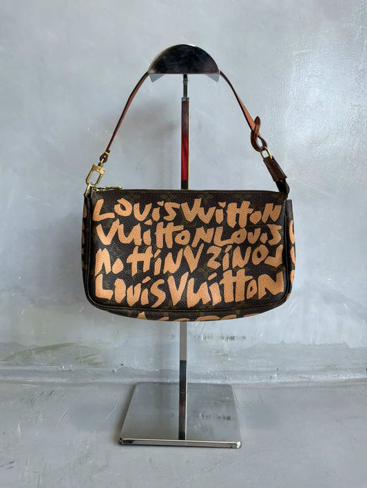 Louis Vuitton X Stephen Sprouse Graffiti Pochette