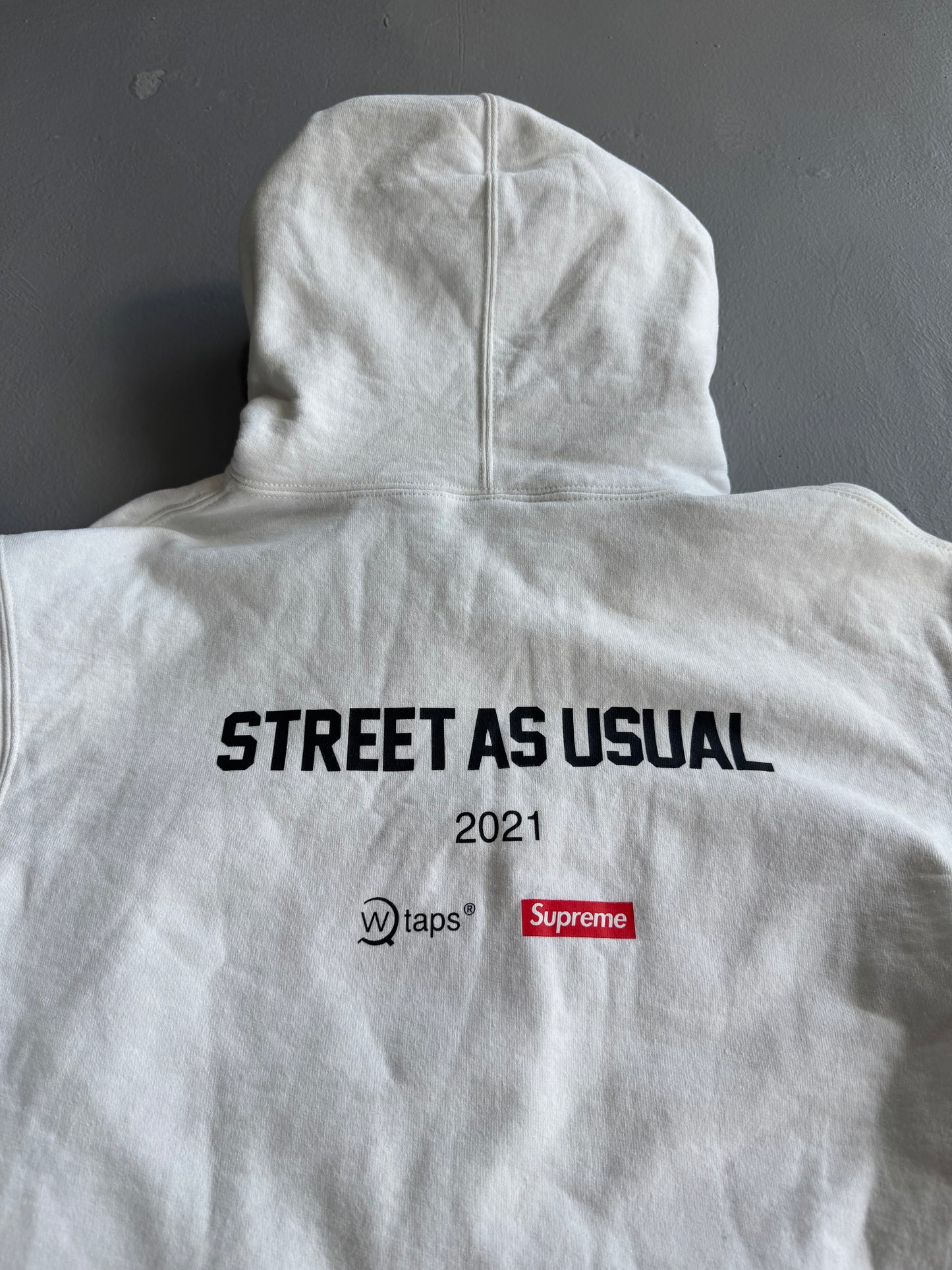 Supreme x WTAPS hoodie