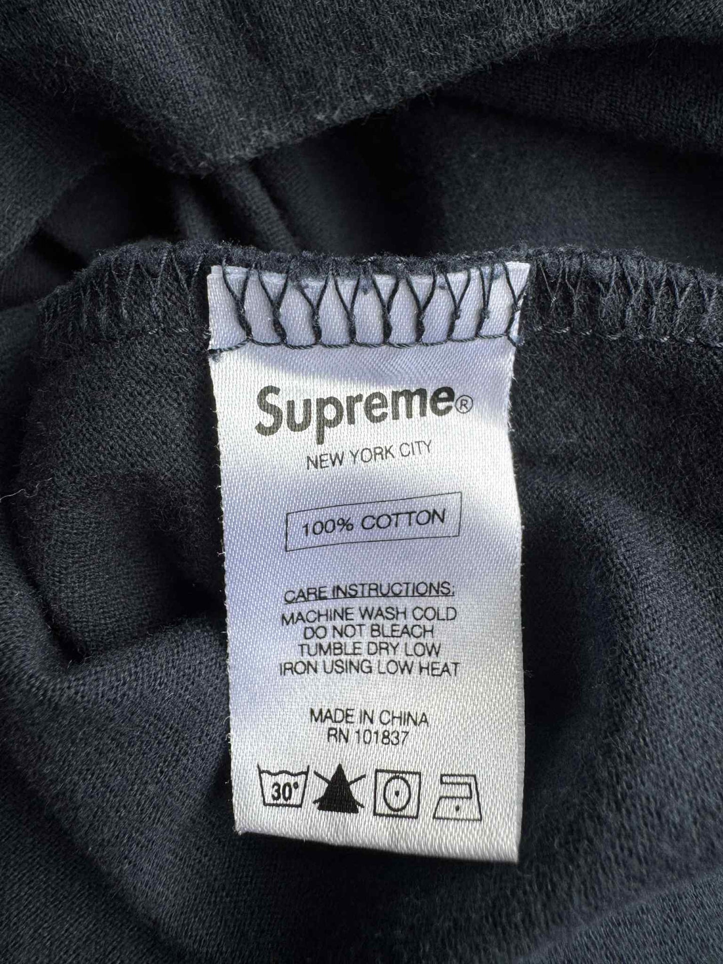 Supreme Small Logo Box Tee