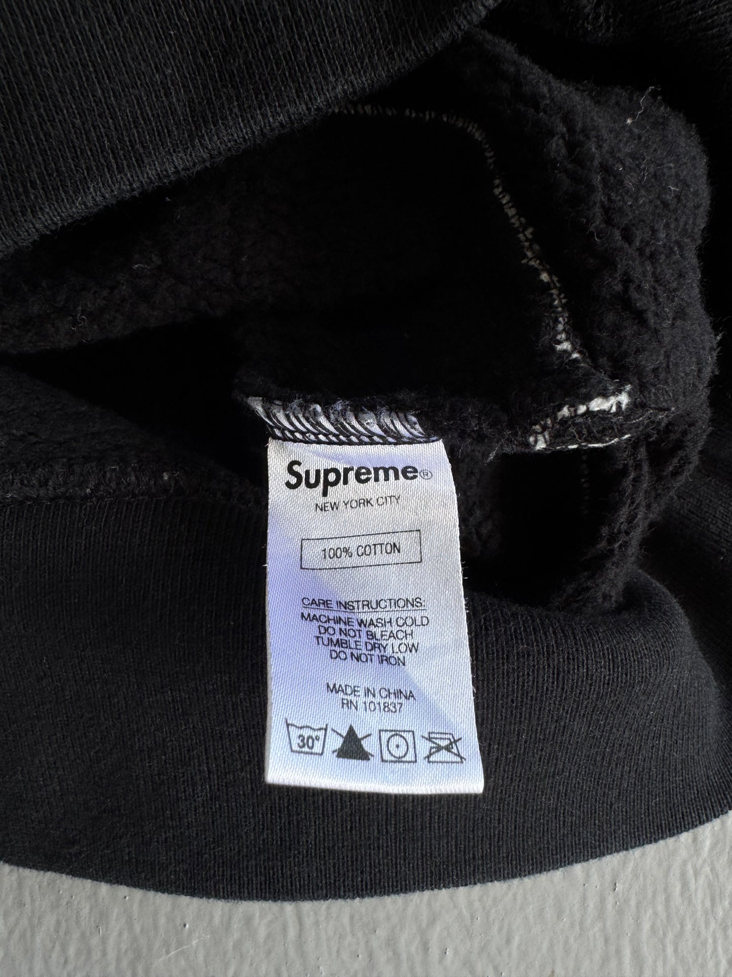 Supreme Hoodie