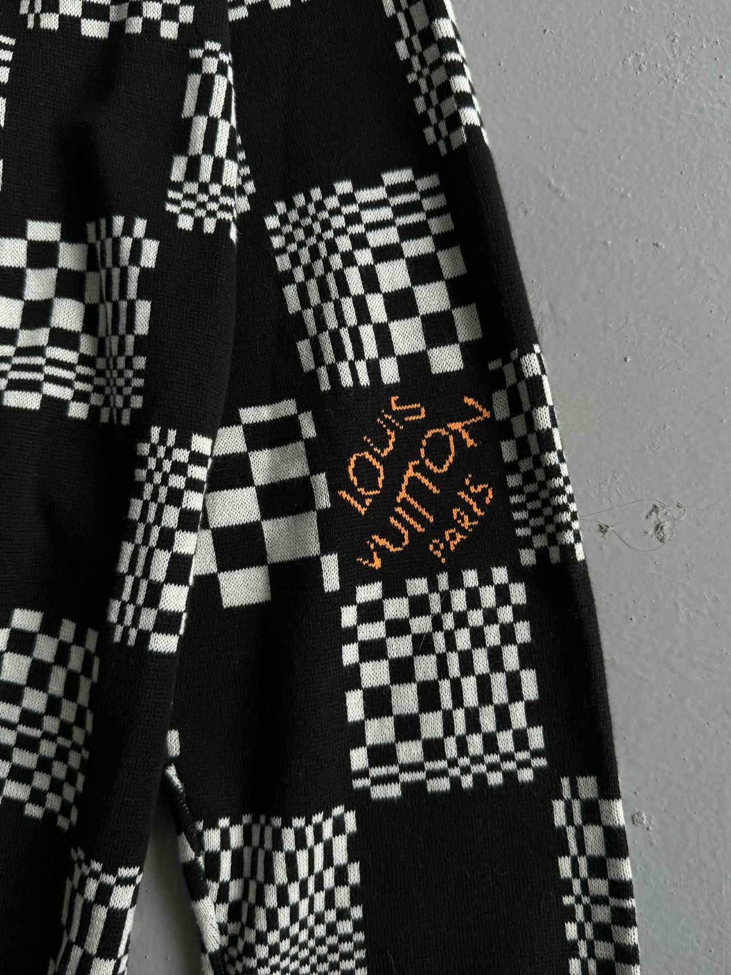 Louis Vuitton White & Black Damier Crewneck