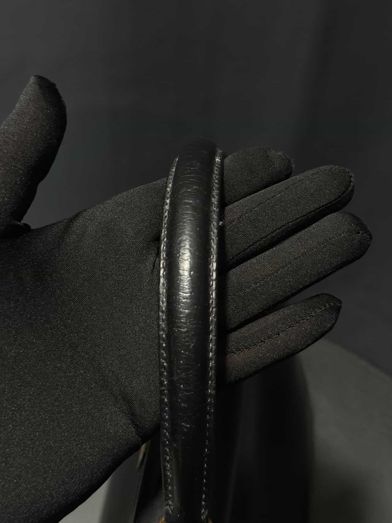 1984 Hermes Kelly Box 32 N Circle Stamp