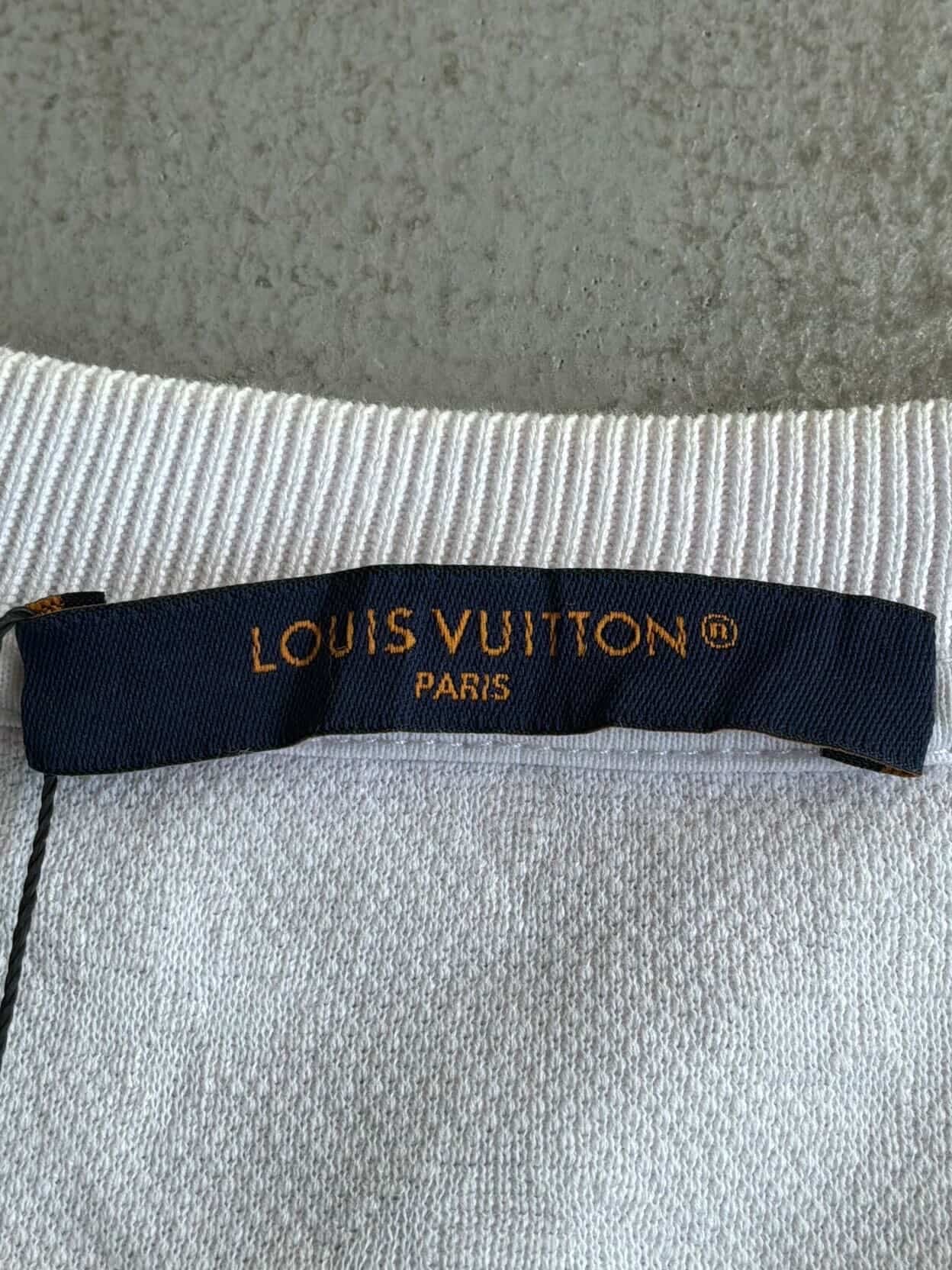 Louis Vuitton 3D Monogram Tee
