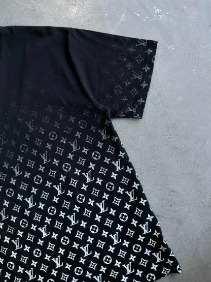 Louis Vuitton Gradient Monogram Tee