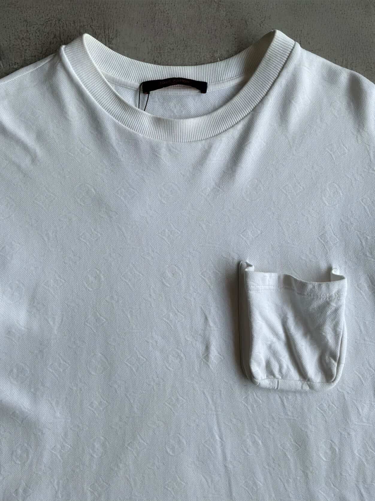 Louis Vuitton 3D Monogram Tee