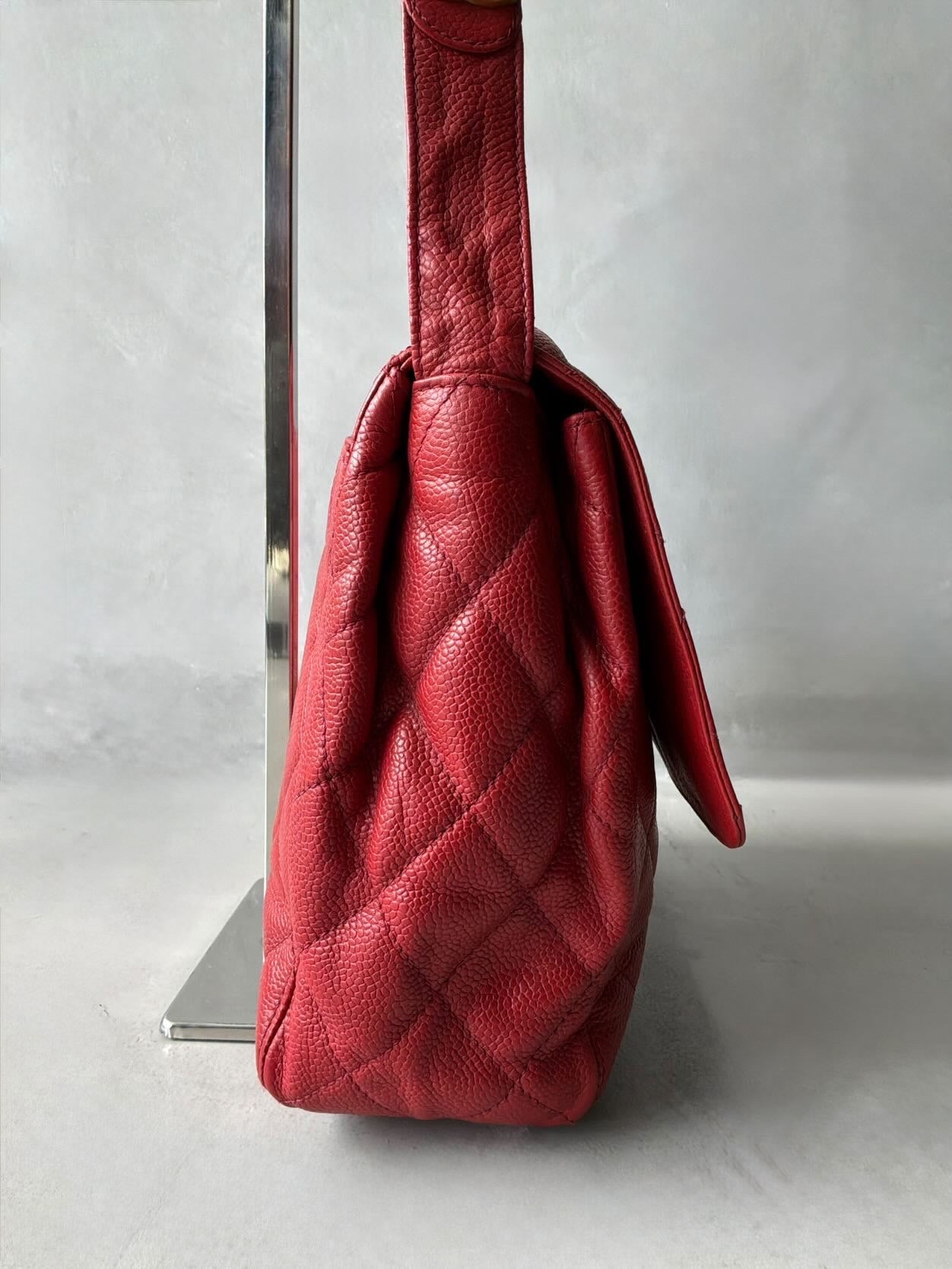 90’s Chanel Kelly Flap Caviar Shoulder Bag