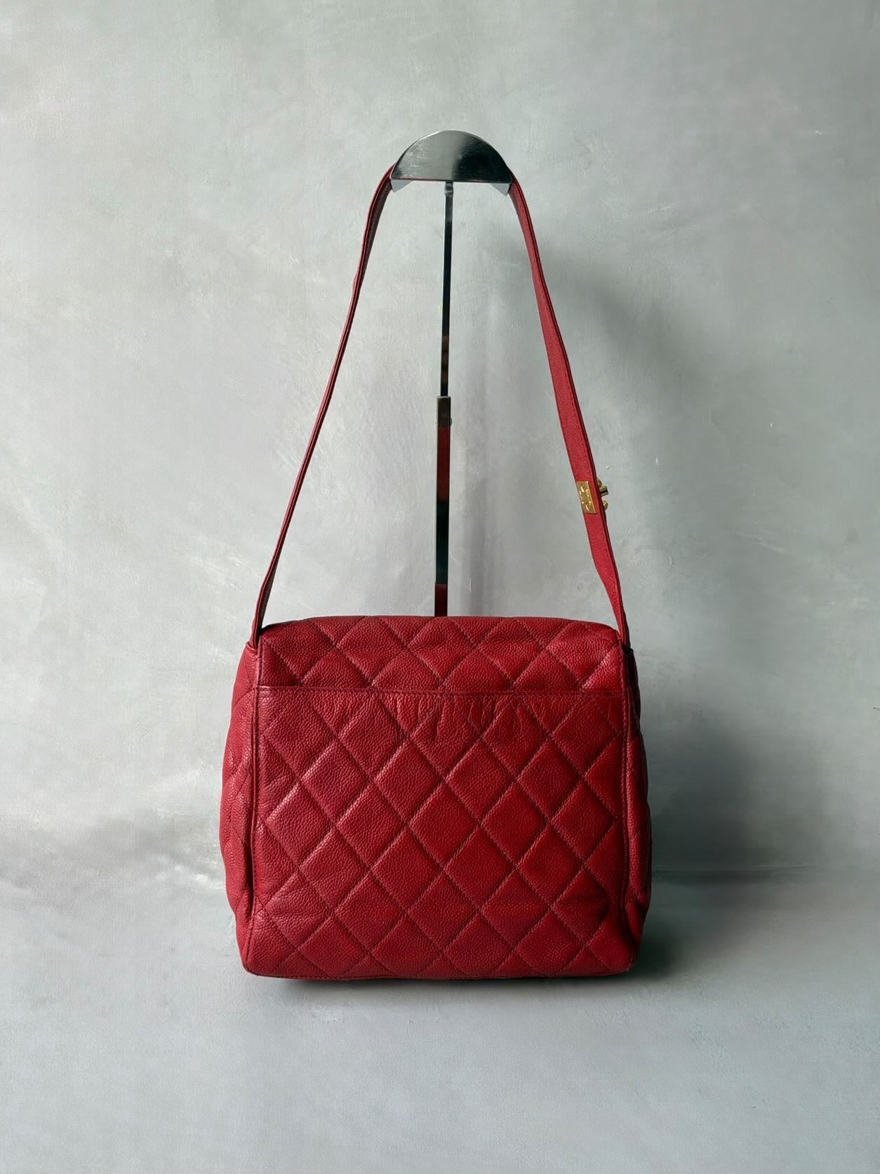 90’s Chanel Kelly Flap Caviar Shoulder Bag