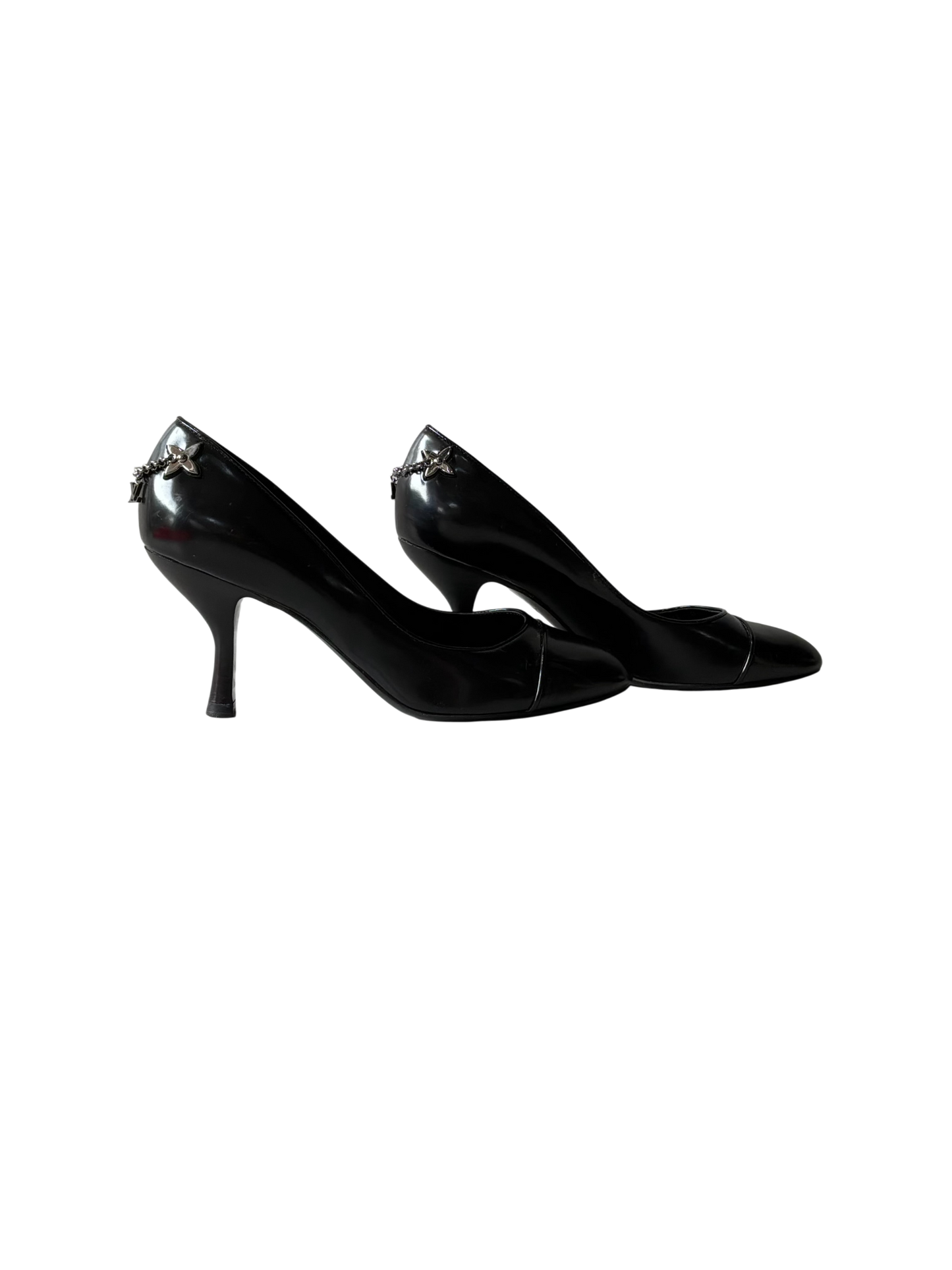 Louis Vuitton Black Chain Link Pumps