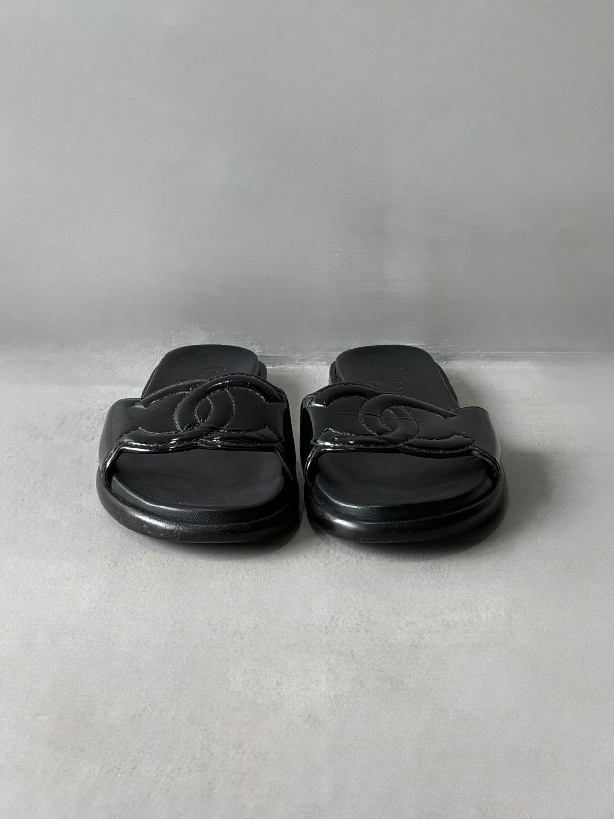 Chanel CC Patent Slides