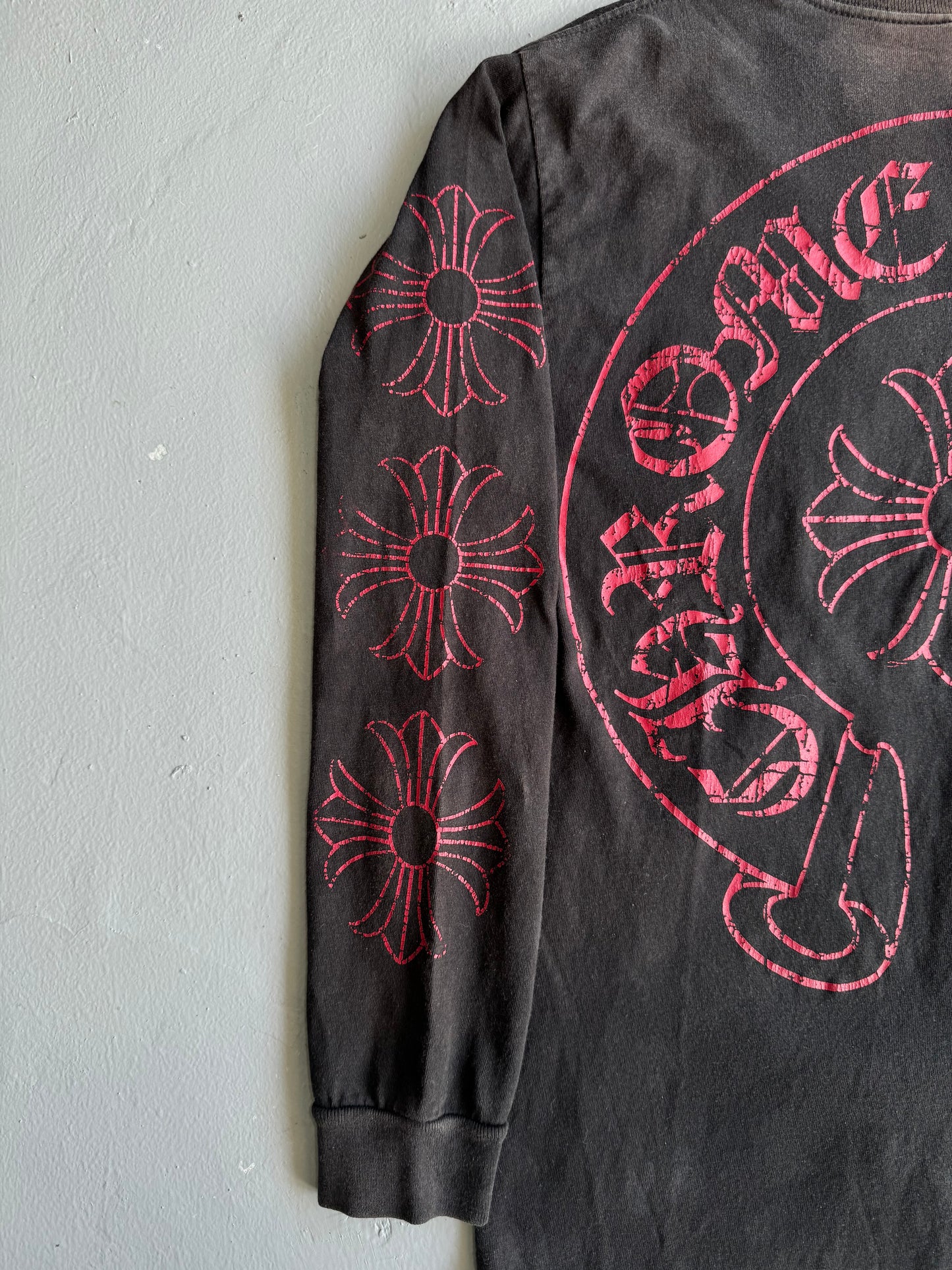 Vintage Chrome Hearts ‘Cracked’ Horseshoe Longsleeves