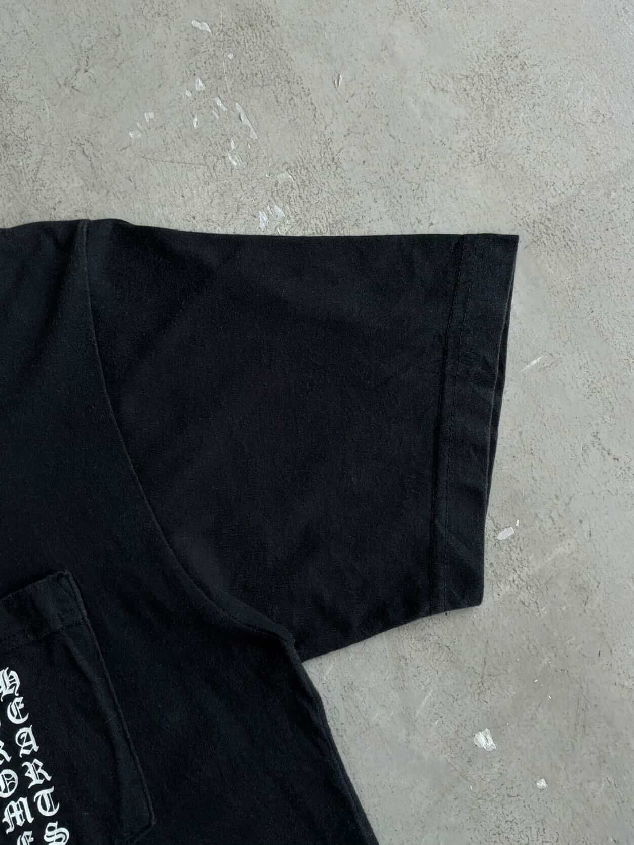 Chrome Hearts Vertical Script Tee