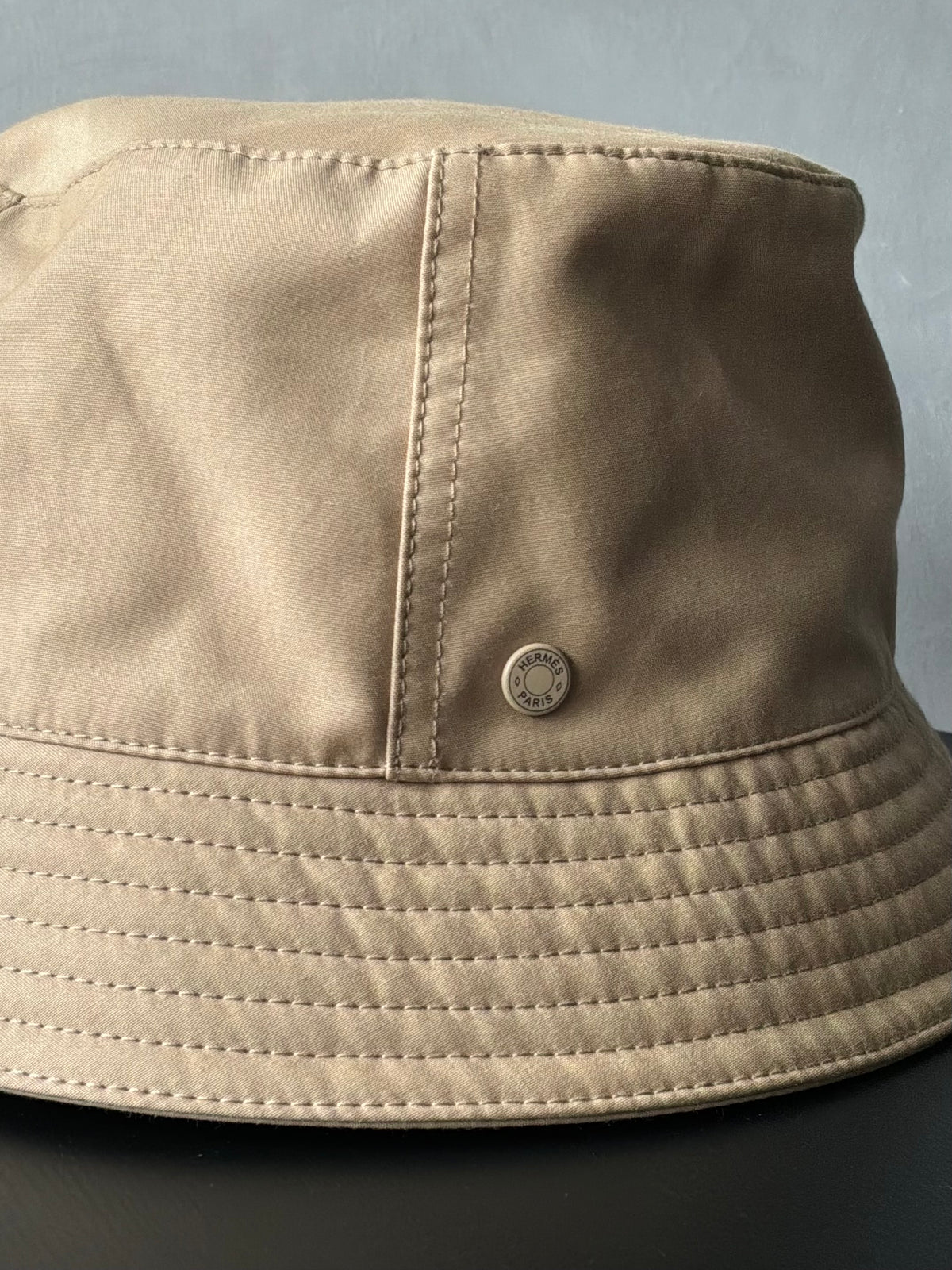 Hermes Button Logo Bucket Hat