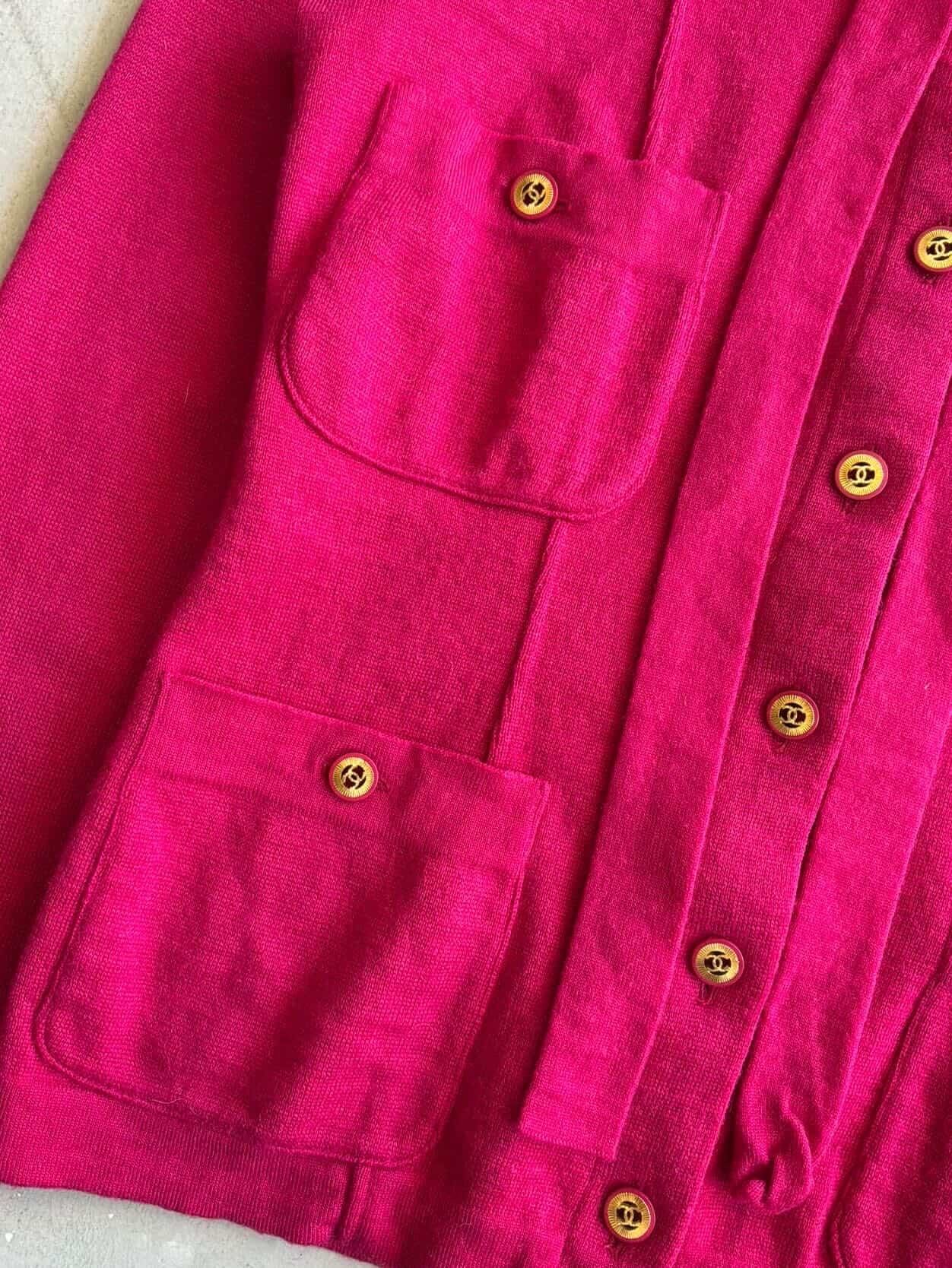 1993 Chanel Boutique Gold Buttons Cardigan