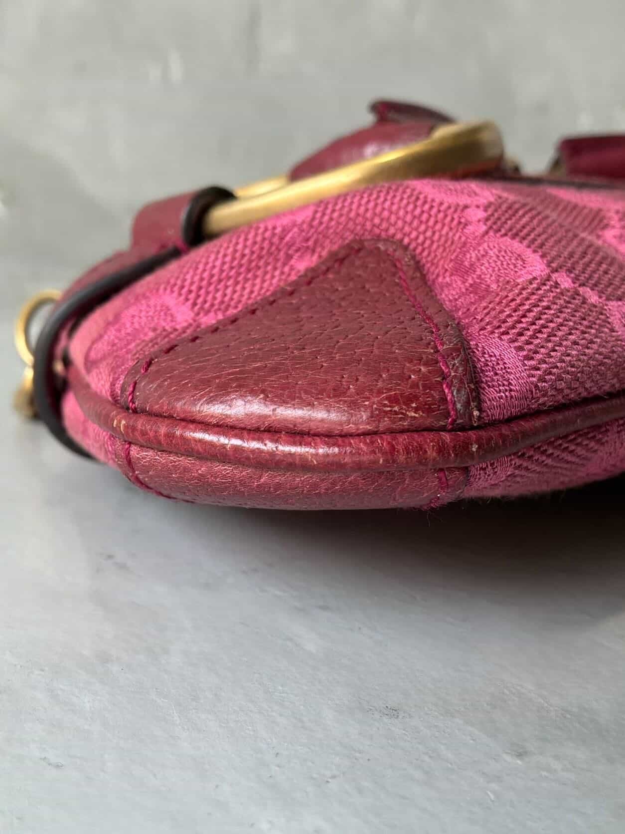 Gucci Pink Monogram Horsebit Chain Clutch/Shoulder Bag