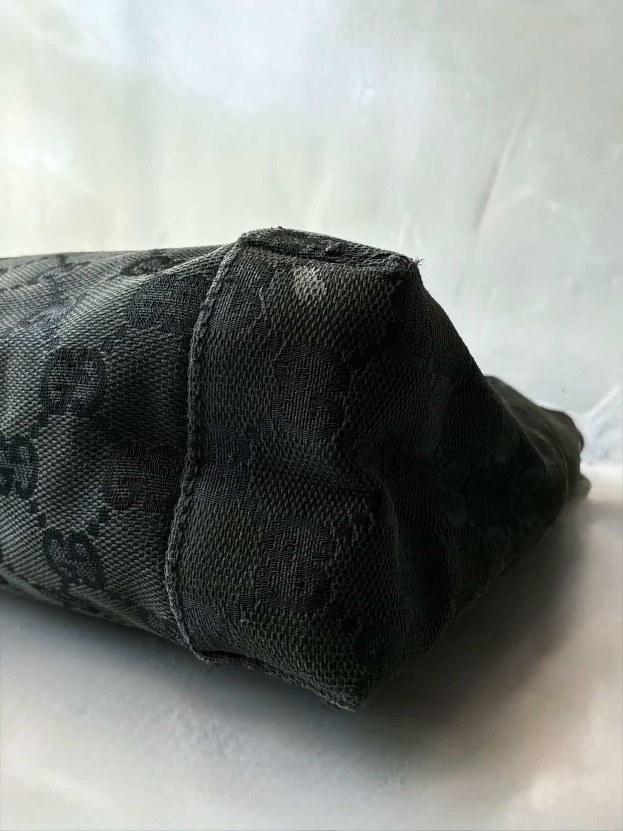 Gucci GG Black Canvas Monogram HandBag