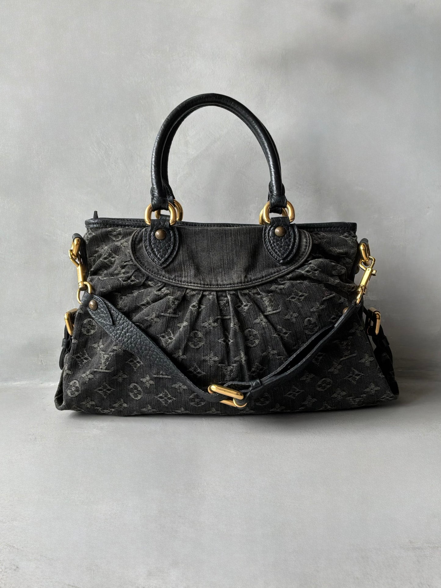 Louis Vuitton Neo Cabby MM Monogram Denim Handbag