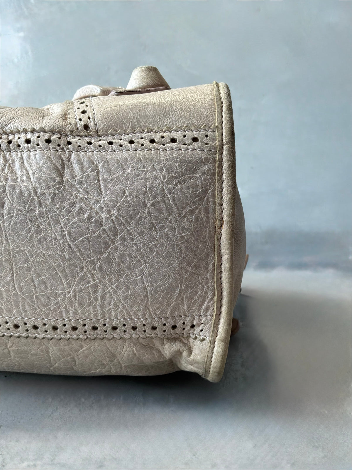 Balenciaga Classic City Light Pink on Brouges Lambskin Bag