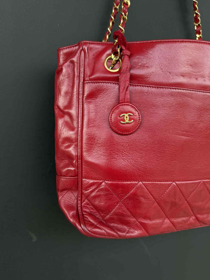 Chanel Matelasse Calfskin Chain Shoulder Bag