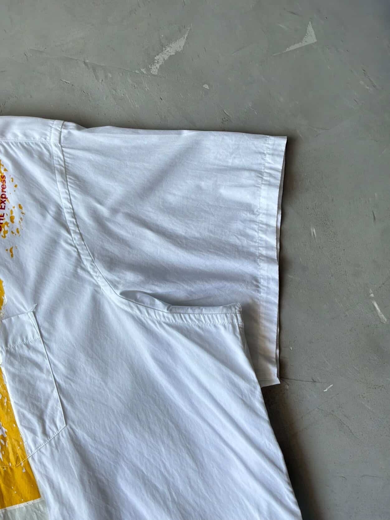 Vetements x DHL Oversized Shirt