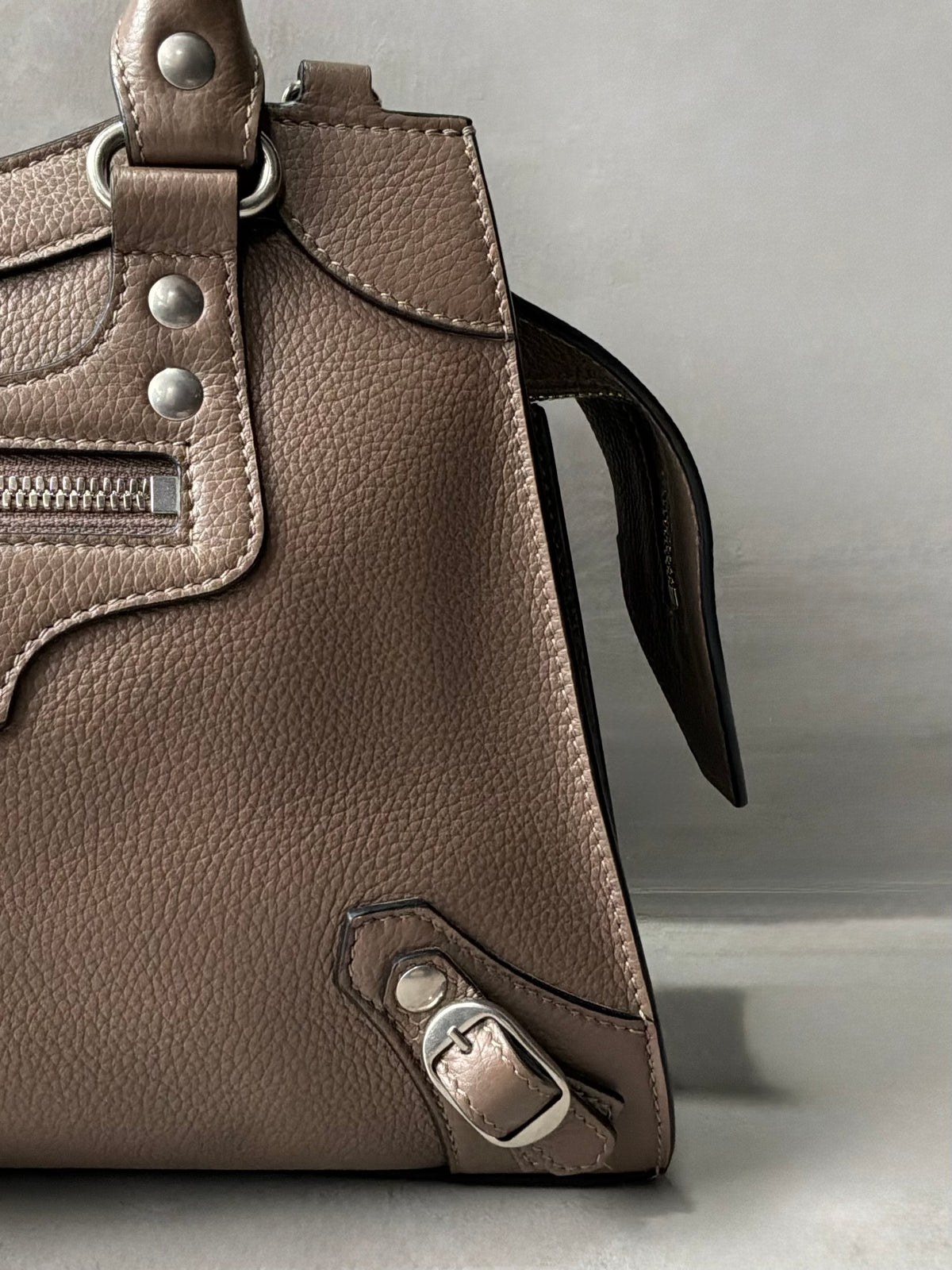 Balenciaga Neoclassic City Brown Bag