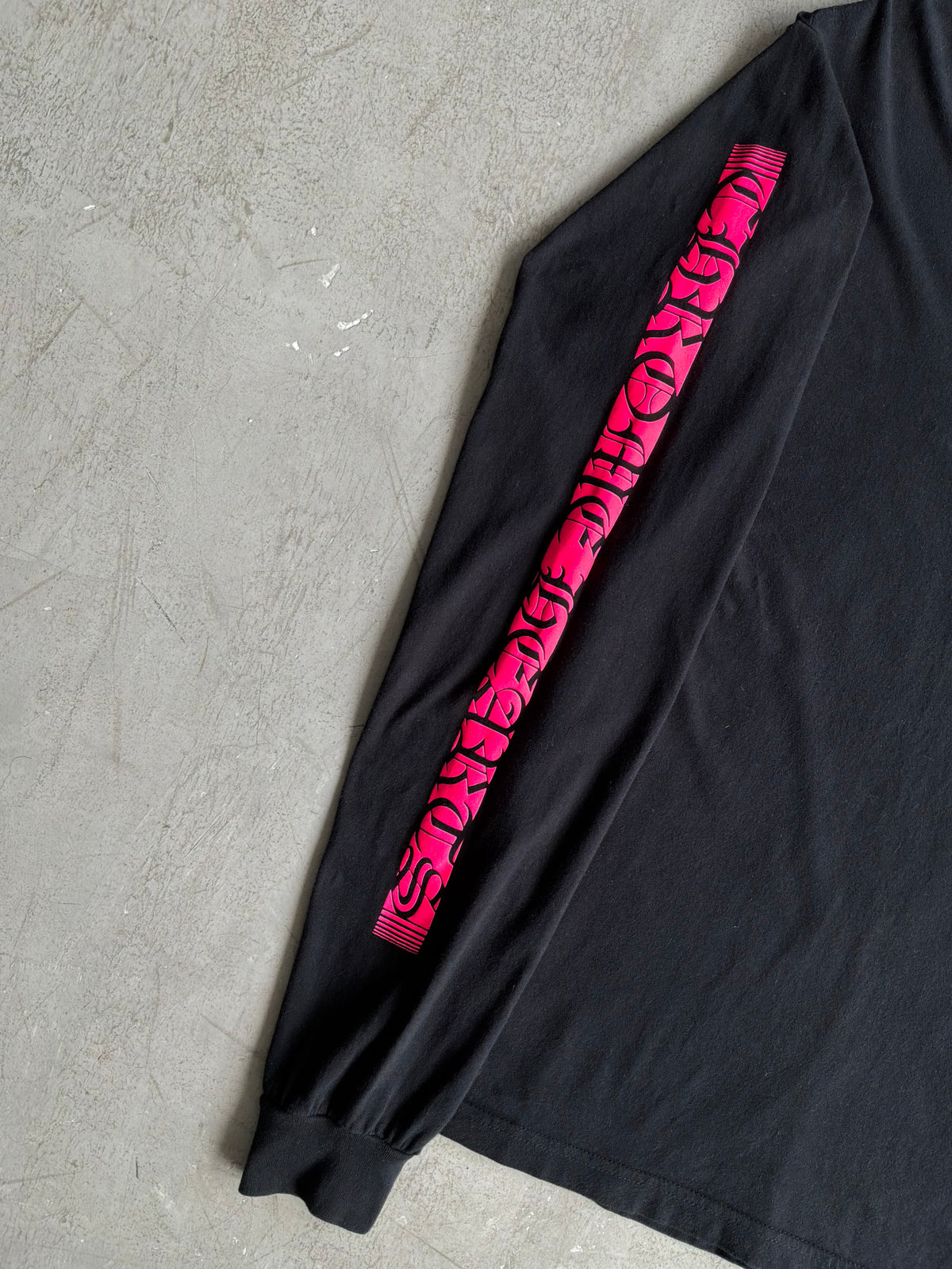 Chrome Hearts Pink Vertical Script Longsleeves