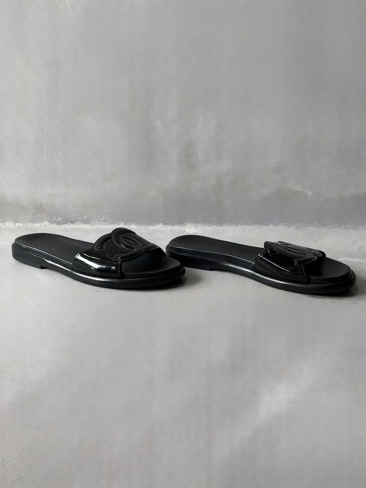 Chanel CC Patent Slides