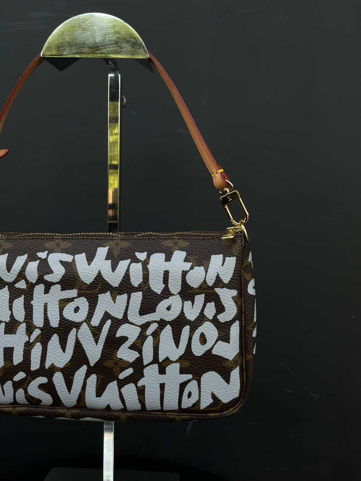 Louis Vuitton X Stephen Sprouse Graffiti Pochette
