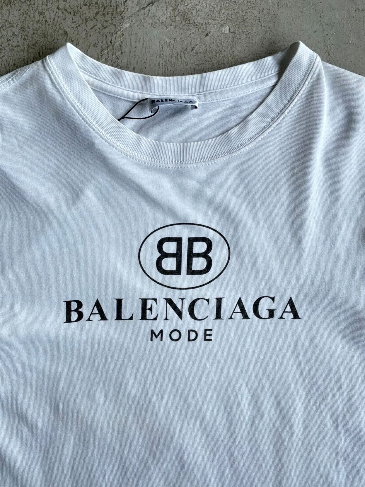 Womens Balenciaga Mode Tee