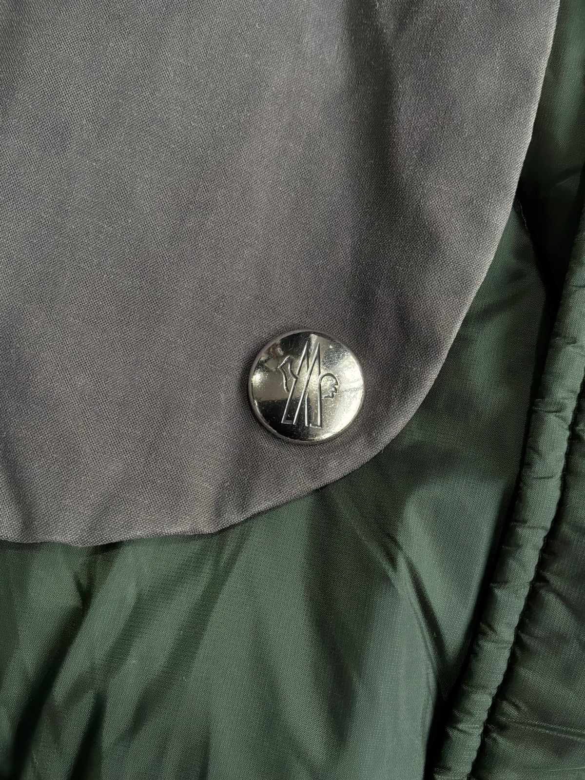 Moncler Guibbotto Hooded Puffer Jacket