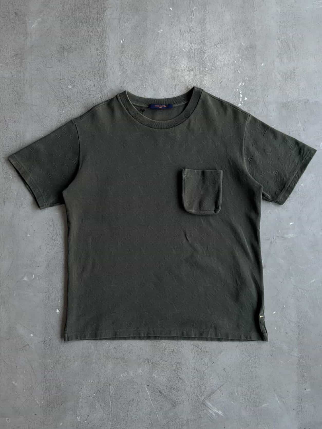 Louis Vuitton 3D Monogram Tee