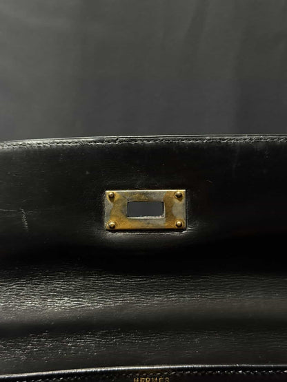 1984 Hermes Kelly Box 32 N Circle Stamp