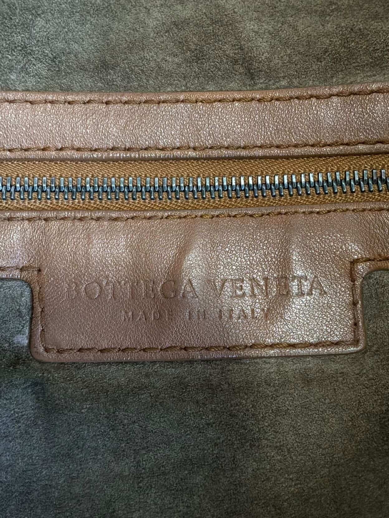 Bottega Veneta Large Intrecciato Hobo Bag