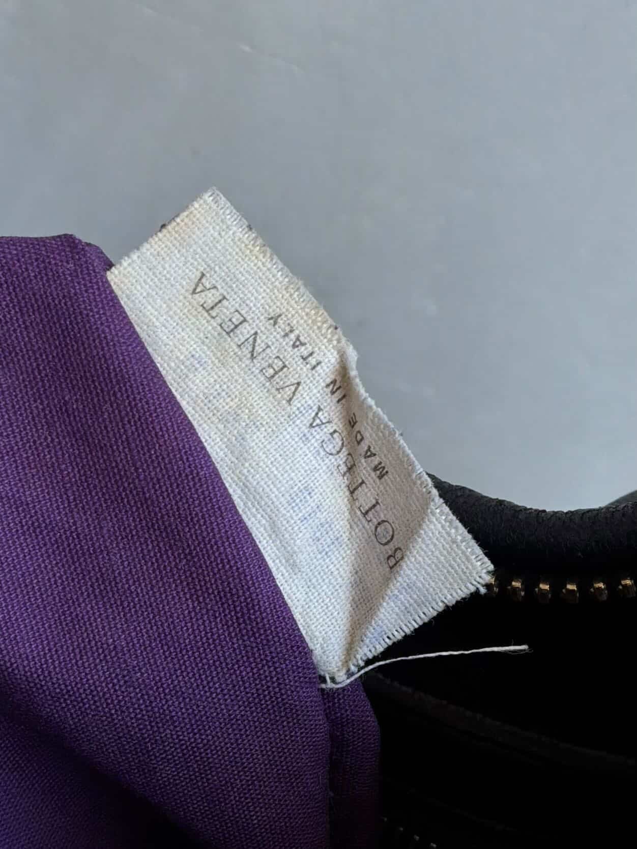 Bottega Veneta Medium Intrecciato Hobo Bag