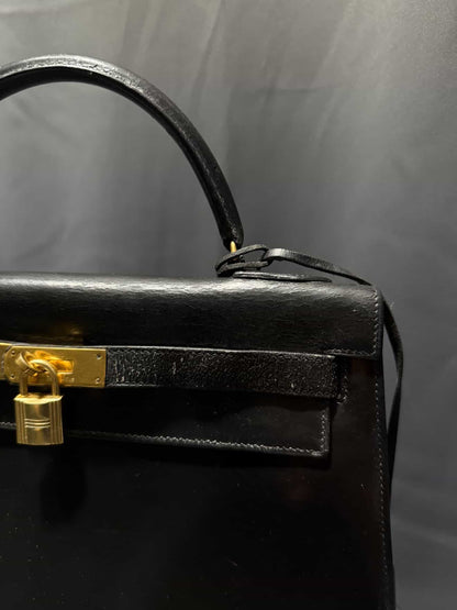 1984 Hermes Kelly Box 32 N Circle Stamp