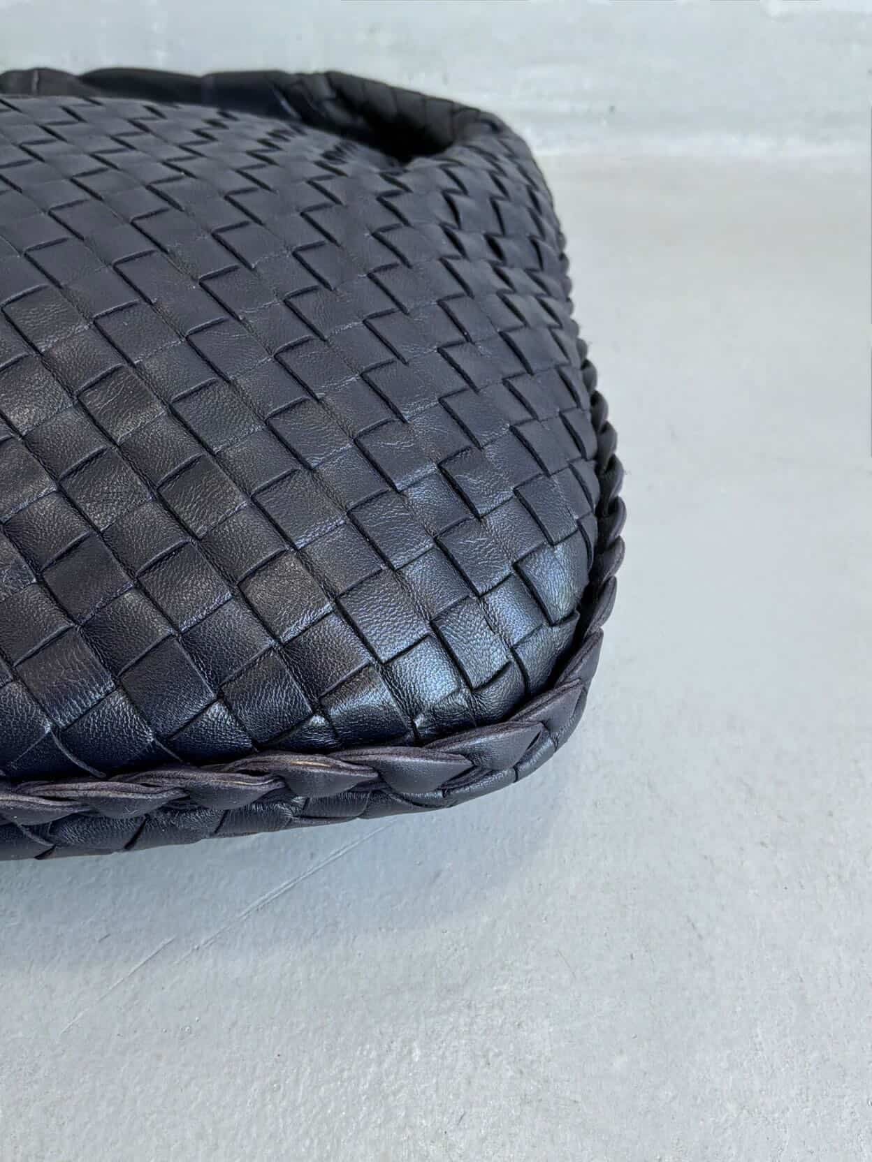 Bottega Veneta Medium Intrecciato Hobo Bag