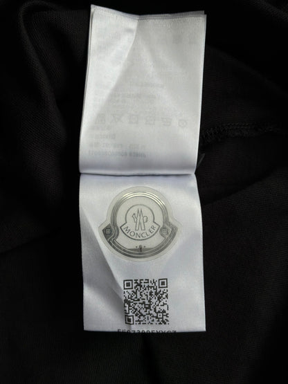 Moncler Script With Logo Balck Tee