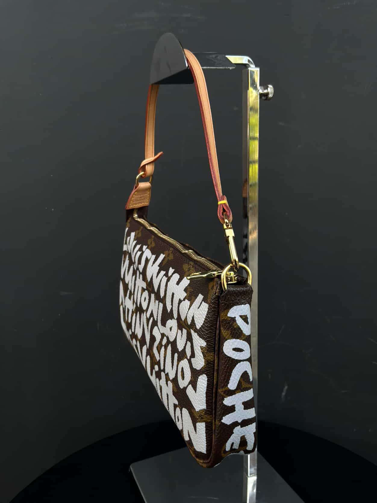 Louis Vuitton X Stephen Sprouse Graffiti Pochette