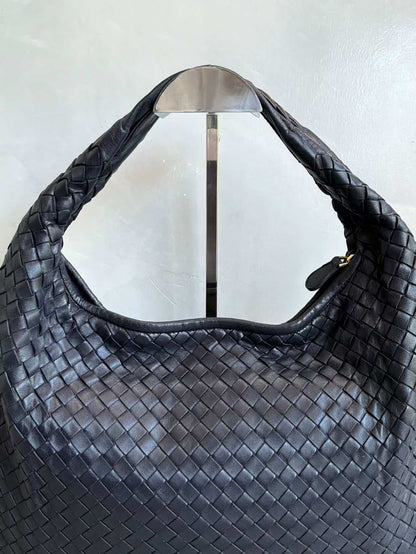 Bottega Veneta Medium Intrecciato Hobo Bag