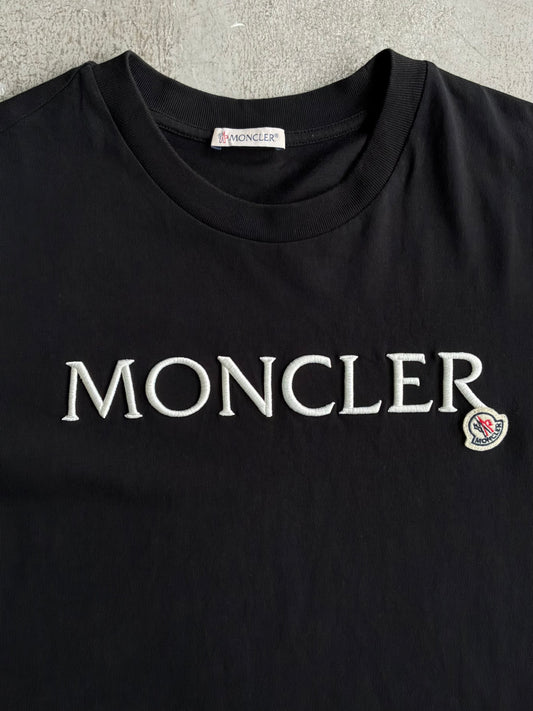 Moncler Script With Logo Balck Tee