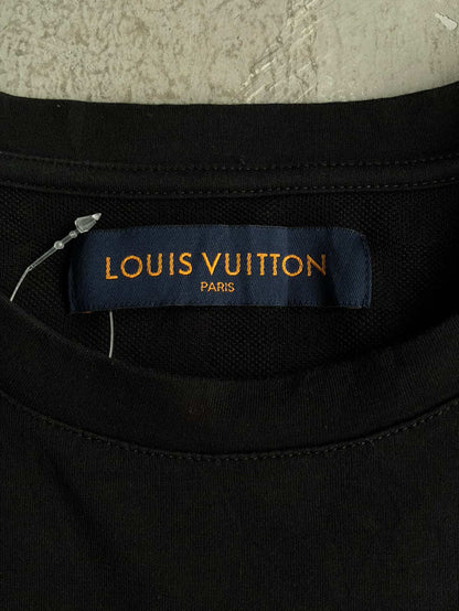 Louis Vuitton Pocket Embroidered Pocket tee