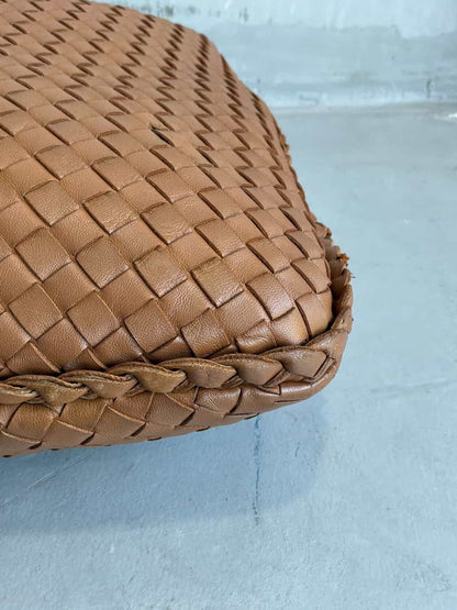 Bottega Veneta Large Intrecciato Hobo Bag