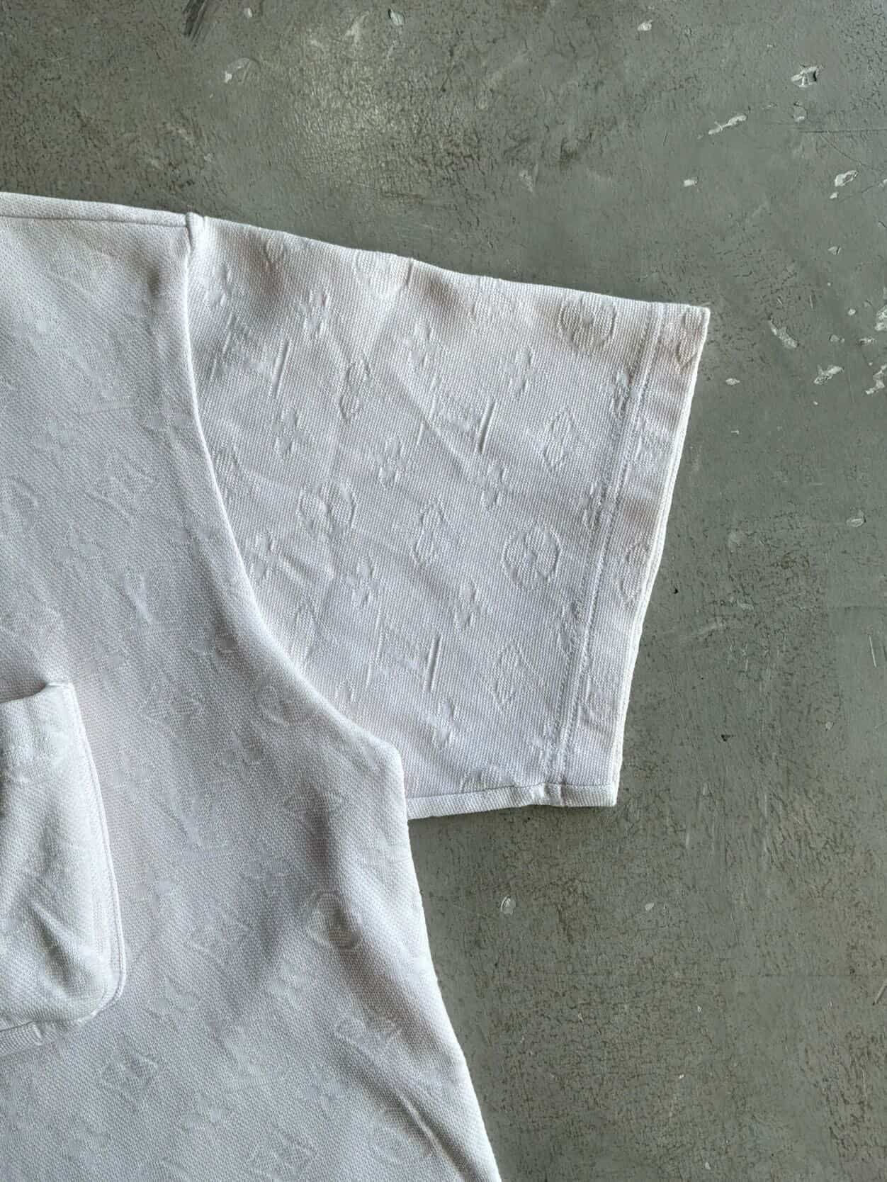 Louis Vuitton 3D Monogram Tee