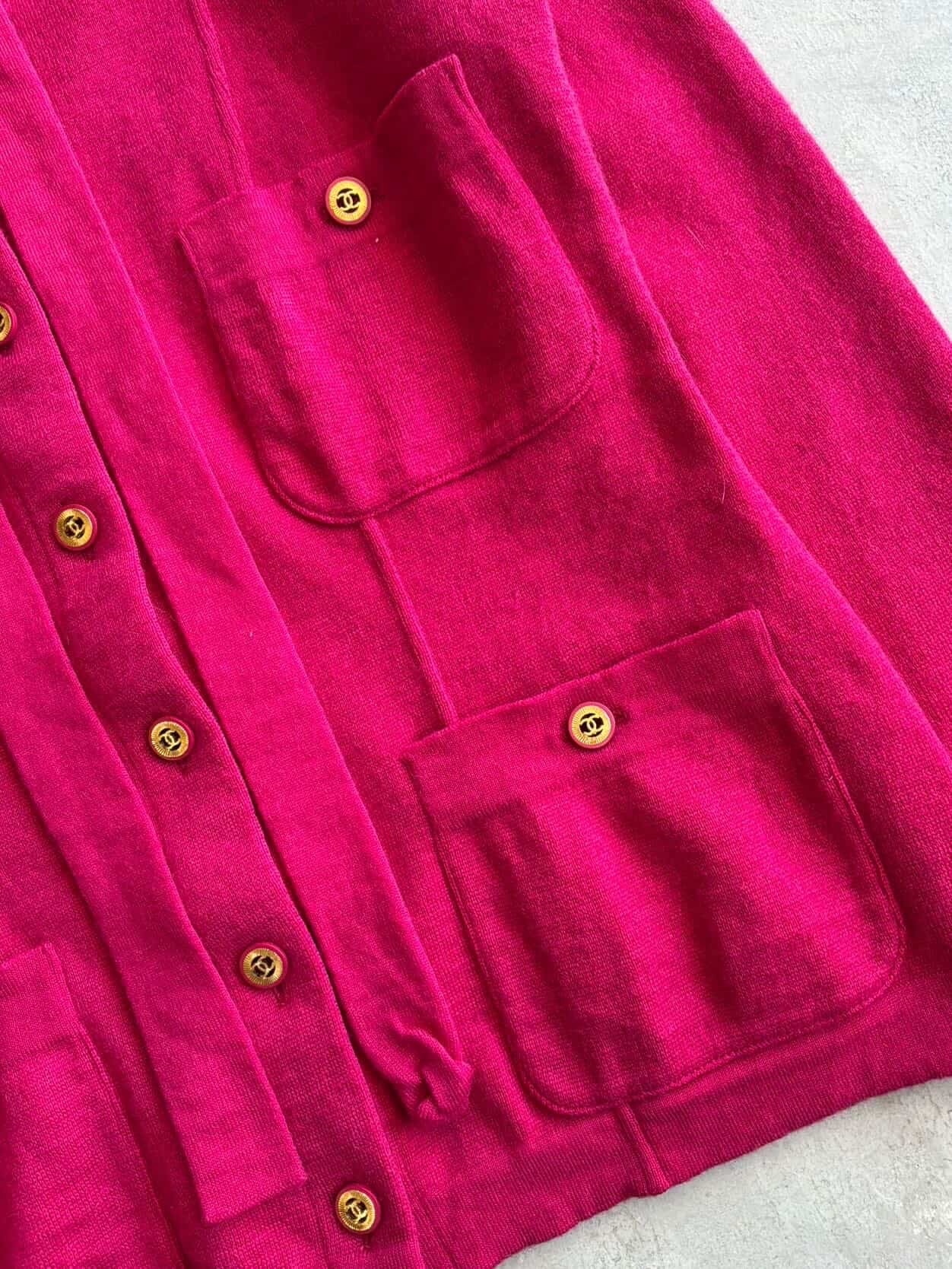 1993 Chanel Boutique Gold Buttons Cardigan