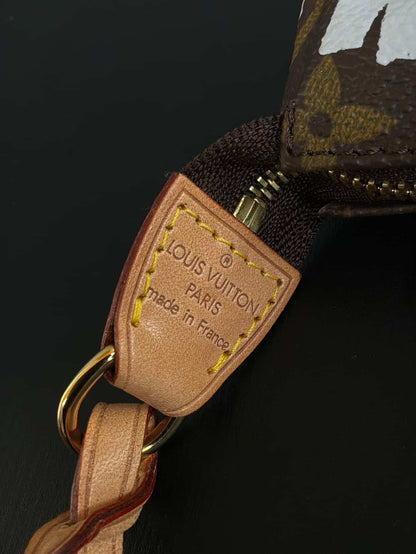 Louis Vuitton X Stephen Sprouse Graffiti Pochette