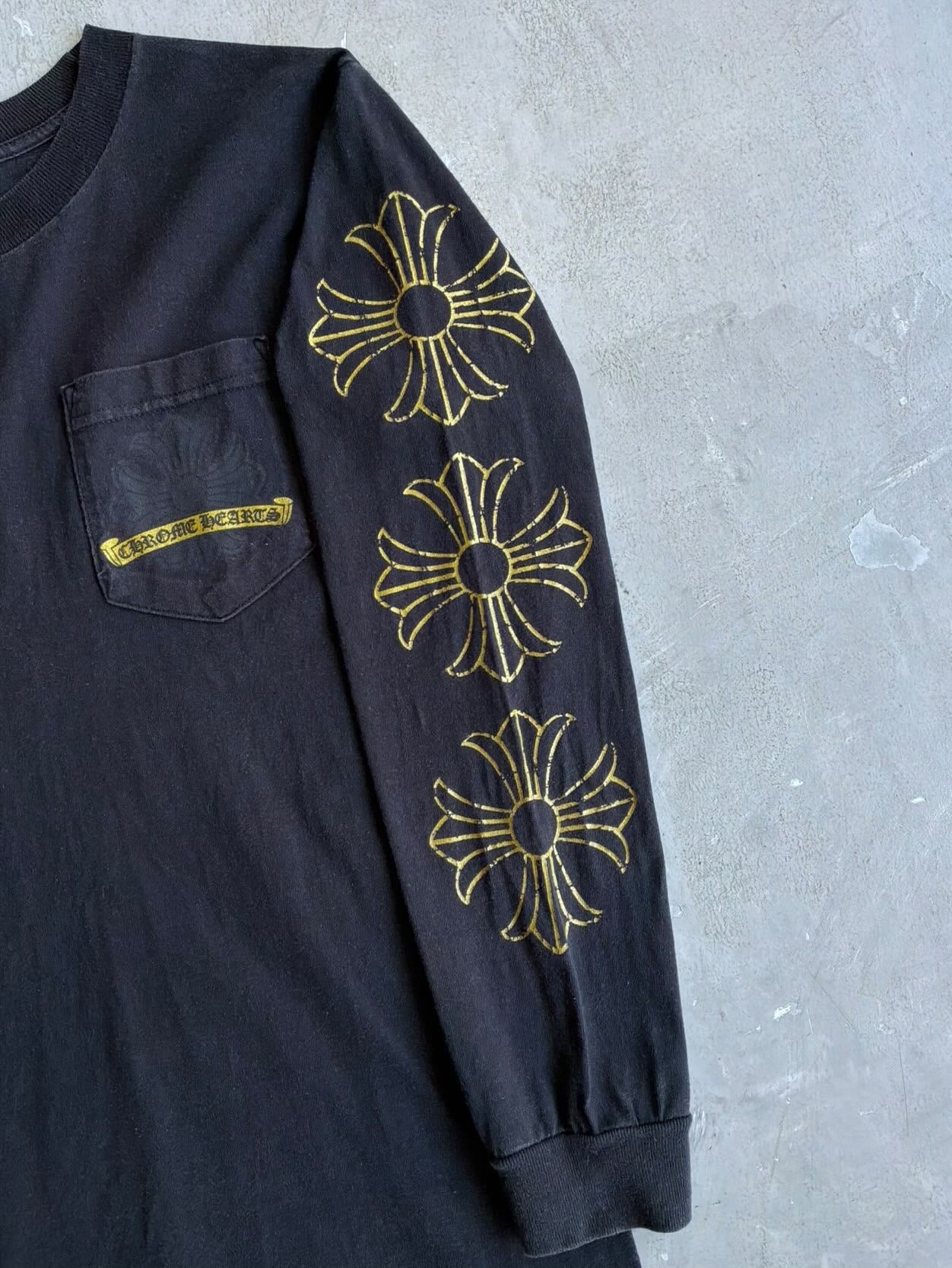 Chrome Hearts Cracked Horseshoe Longsleeves