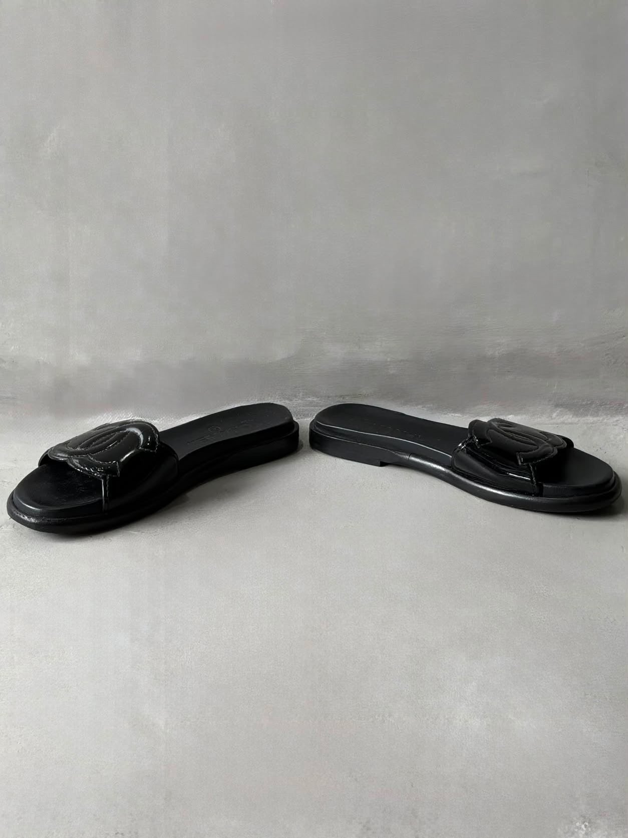 Chanel CC Patent Slides