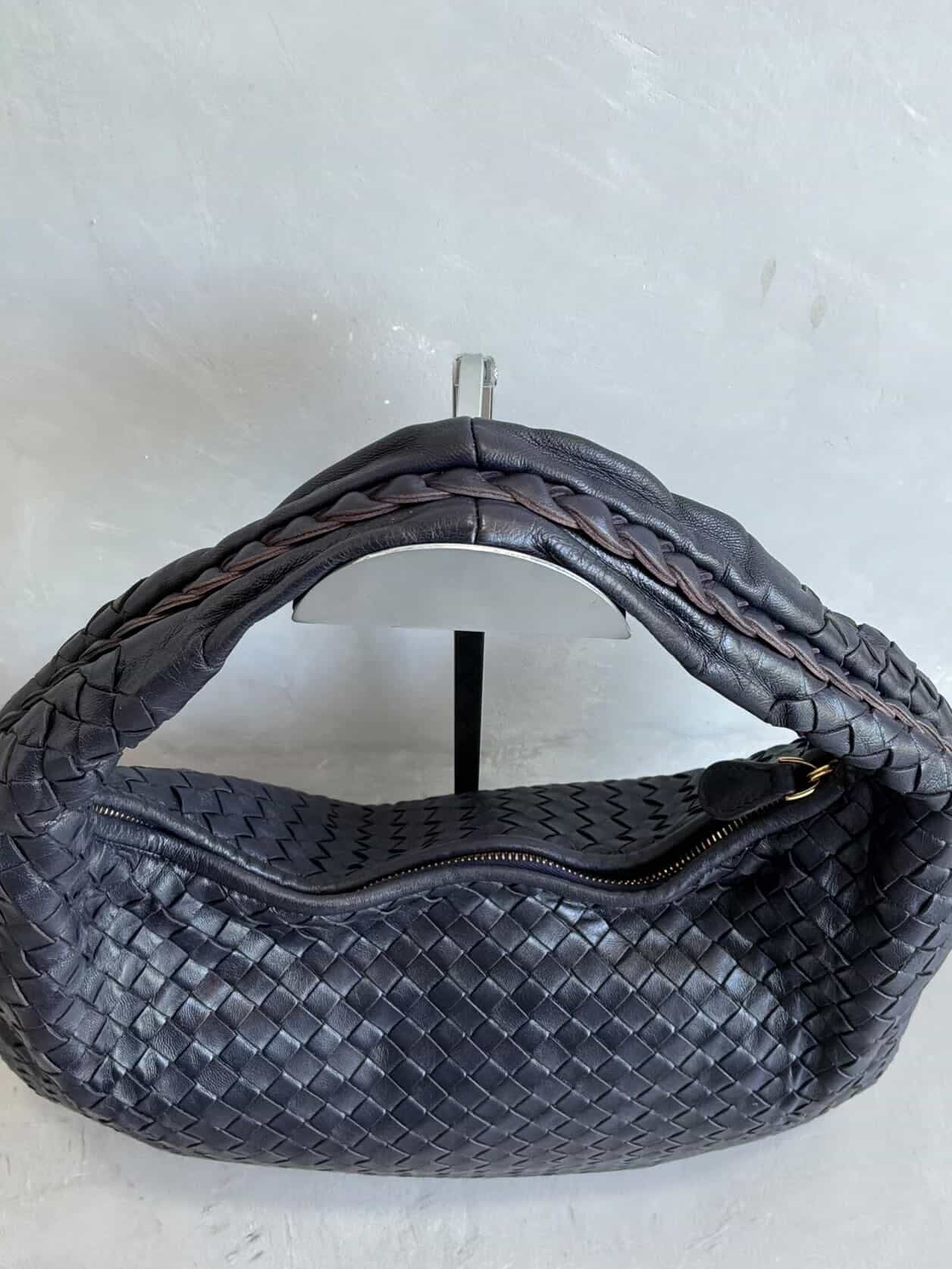 Bottega Veneta Medium Intrecciato Hobo Bag