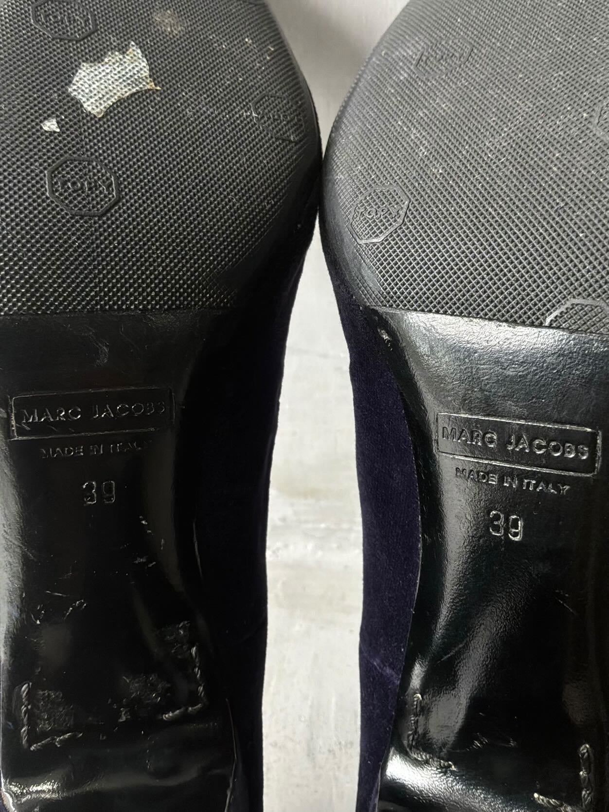 Marc Jacobs Velvet Pumps Heel