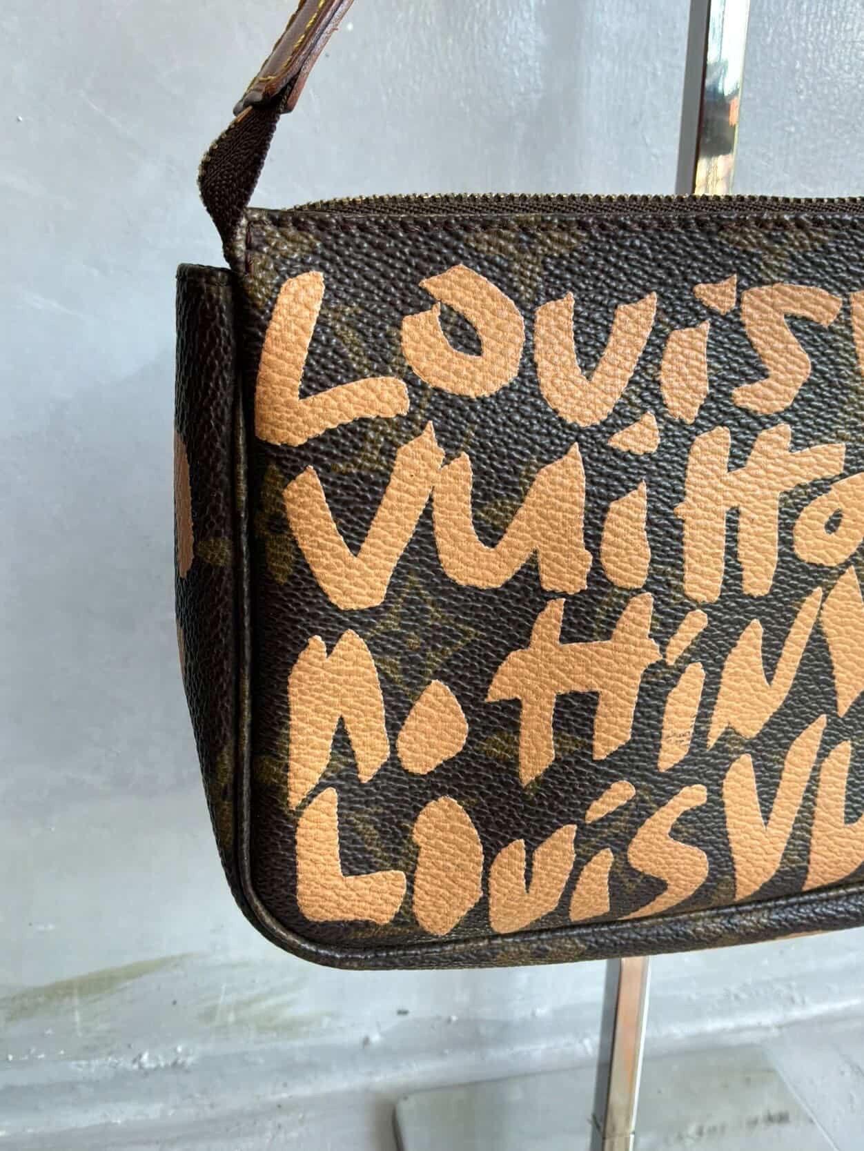 Louis Vuitton X Stephen Sprouse Graffiti Pochette
