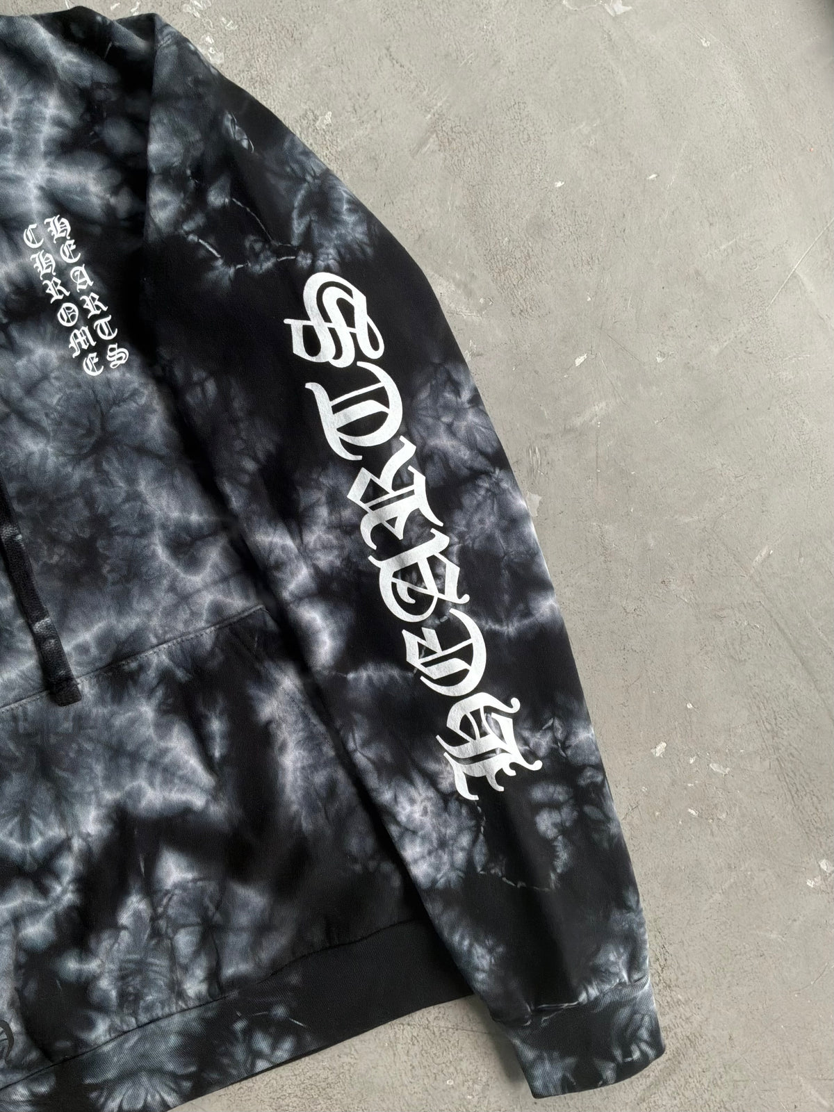 Chrome Hearts Horseshoe Script Tie Dye Pull Over Hoodie